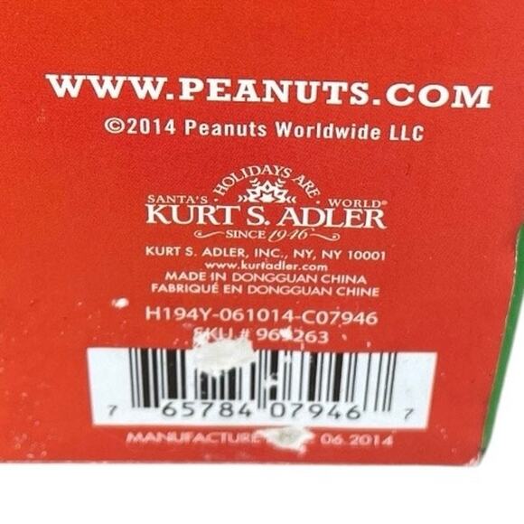 Kurt Adler 2014 Peanuts Animated Outdoor Scene Christmas Table Decor - Picture 9 of 10